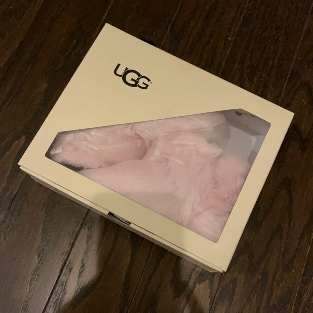 UGG Jesse Bow Fluff Boot (Baby & Walker)